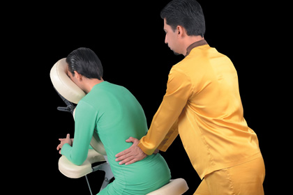 آموزش ماساژ صندلی درمانی